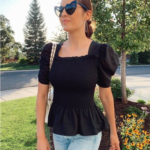 Rachel Parcell Black Smocked Blouse Size L Ruffle Puff Sleeve Square Neck Top - Picture 2 of 8